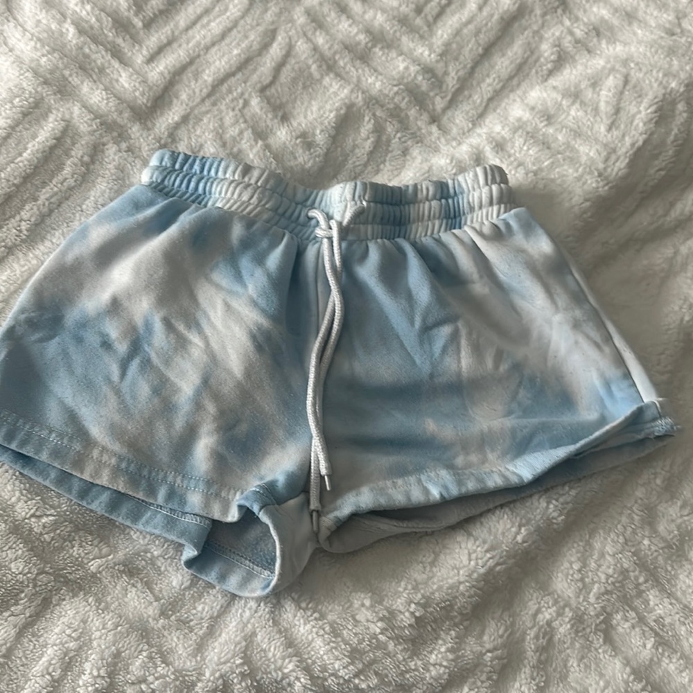 tie dye shorts